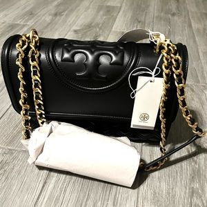 SOLD — Tory Burch Fleming Convertible Shoulder Larger size NWT never used